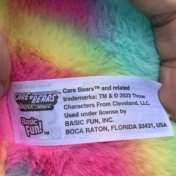 Care Bears Good Vibes Jumbo Plush Smiling Bear Rainbow 24" Soft Toy - Picture 3 of 15